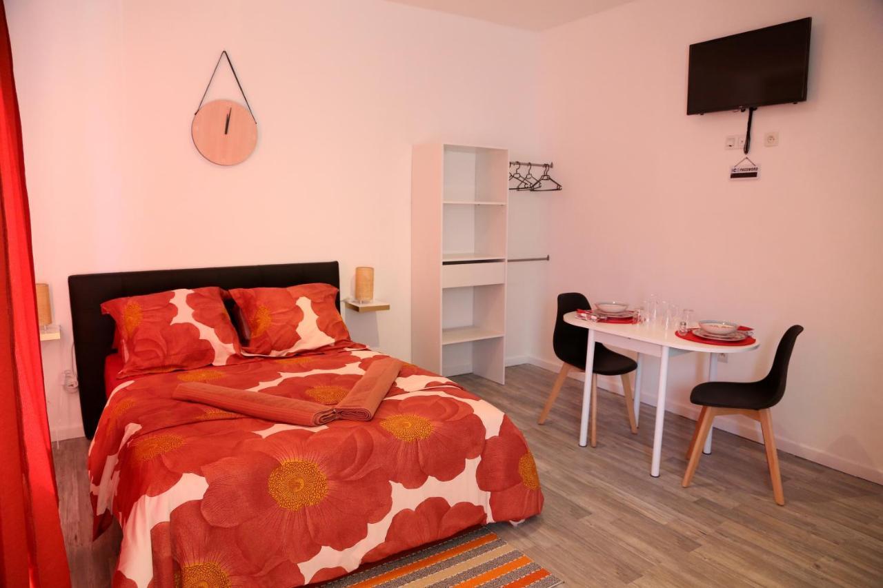 Saturne Apartment Saint-Quentin  Exterior photo